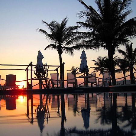 Hotel Atlantico บอมบินญัส ภายนอก รูปภาพ