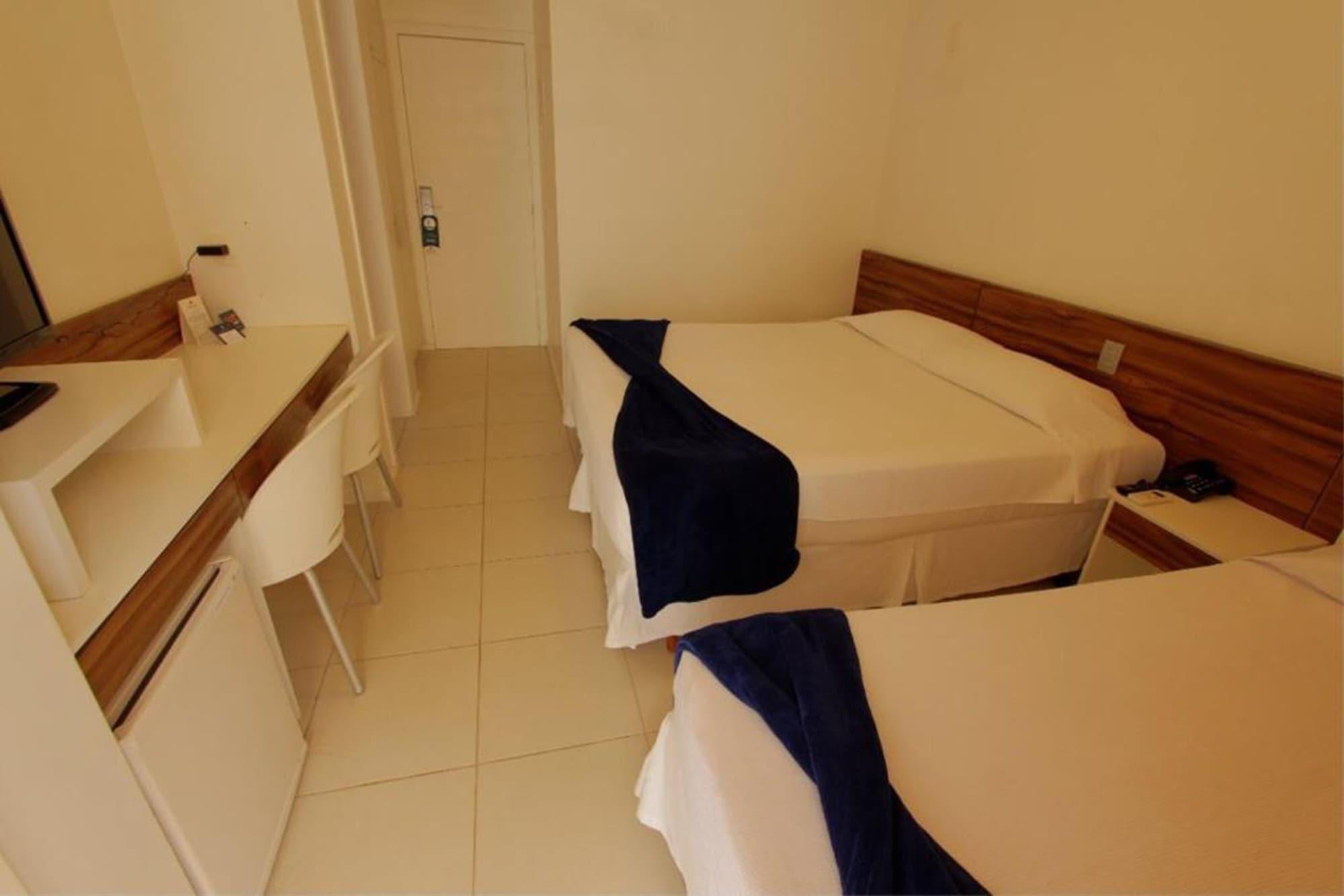 Hotel Atlantico บอมบินญัส ภายนอก รูปภาพ