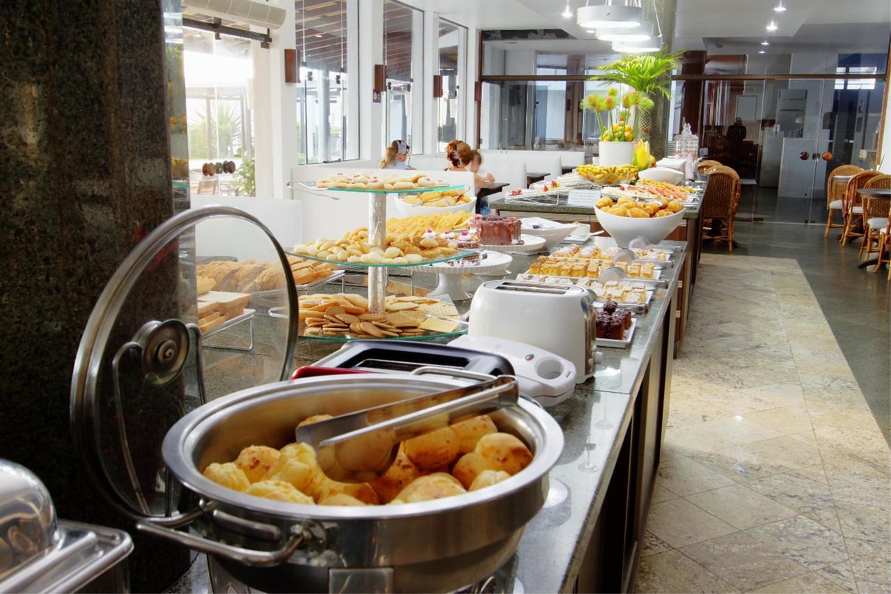 Hotel Atlantico บอมบินญัส ภายนอก รูปภาพ